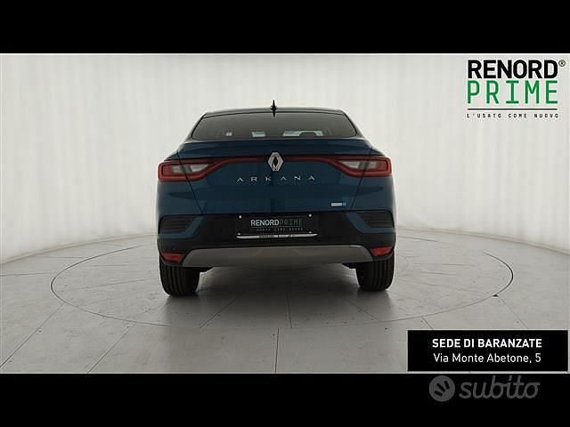 Usata Renault Arkana Techno 145 CV (106 kW) 2022 Blu scuro SUV