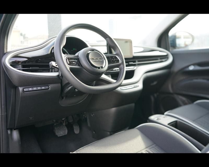 Usata Fiat 500e Action 2024 Verde Berlina