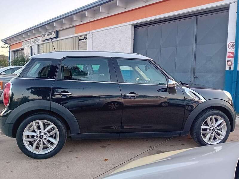 Usata Mini Cooper D Countryman 111 CV (81 kW) 2013 Nero SUV