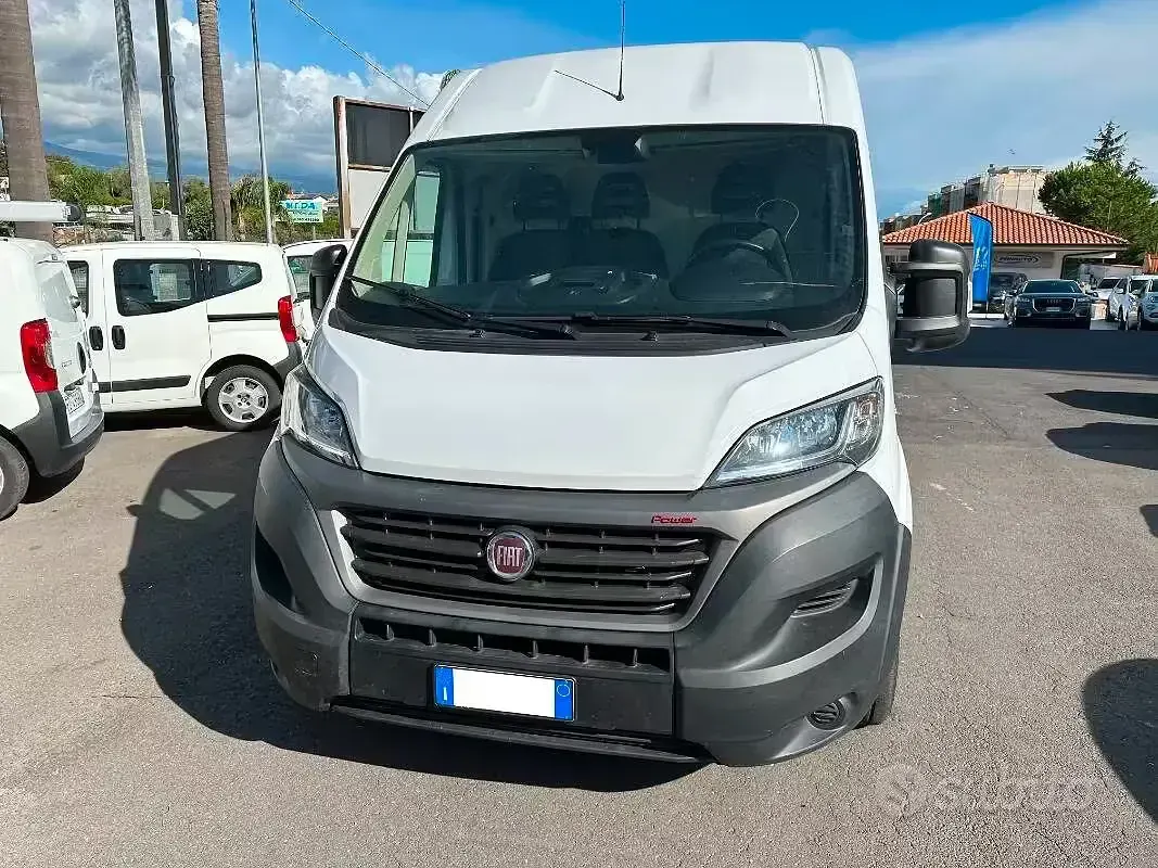 Begagnad Fiat Ducato 160 HK (117 kW) 2020 Vit Van