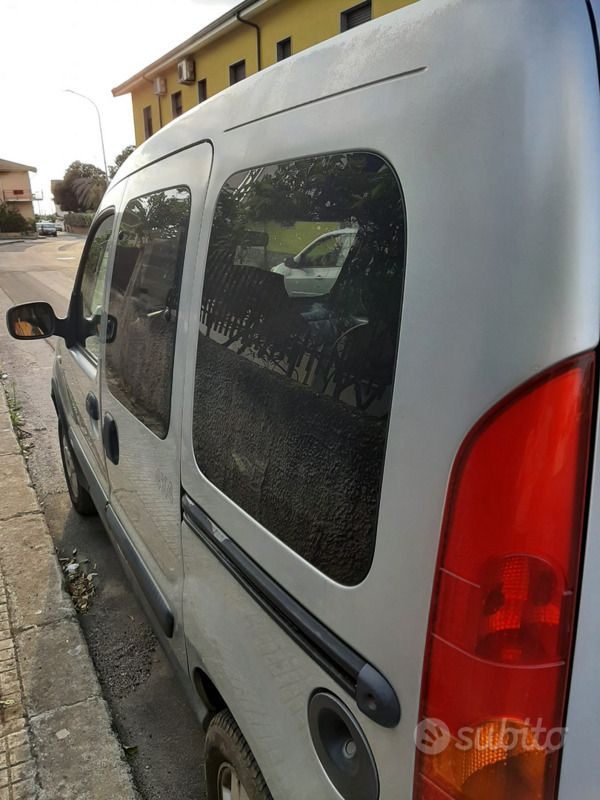 Usata Citroën Berlingo 69 CV (50 kW) 2004 Grigio Monovolume