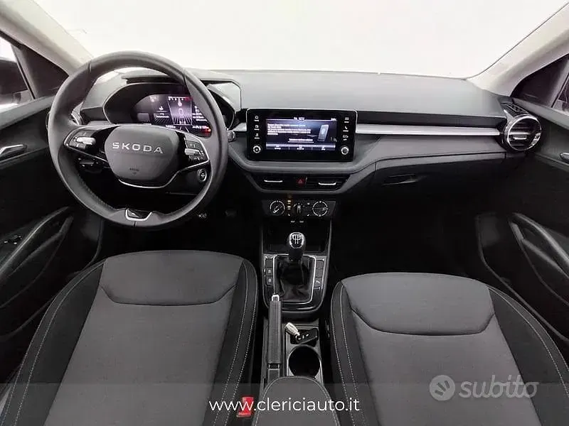 Usata Skoda Fabia Selection 80 CV (58 kW) 2025 Grigio Utilitaria