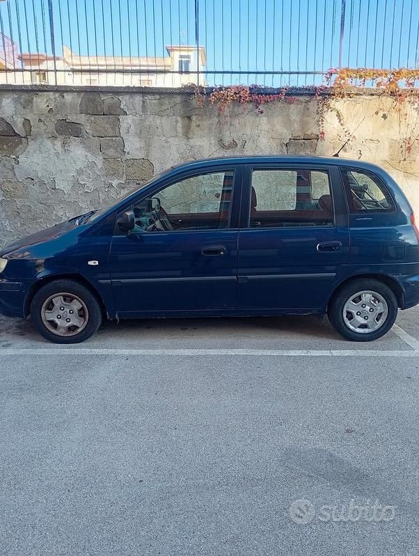 Usata Hyundai Matrix 2005 Blu Monovolume