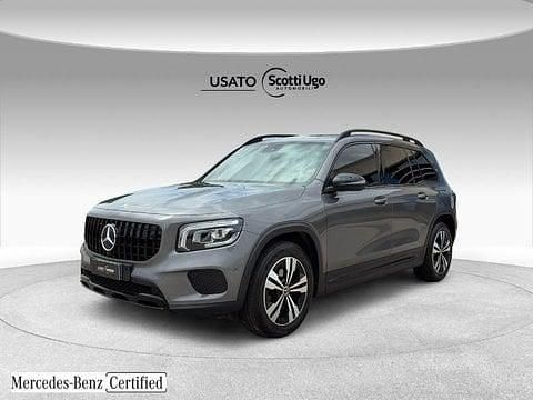 Usata Mercedes GLB180 116 CV (85 kW) 2021 Grigio SUV