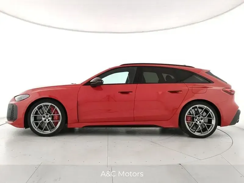 Nuova Audi RS5 Ambiente 510 CV (375 kW) 2026 Rosso Station wagon