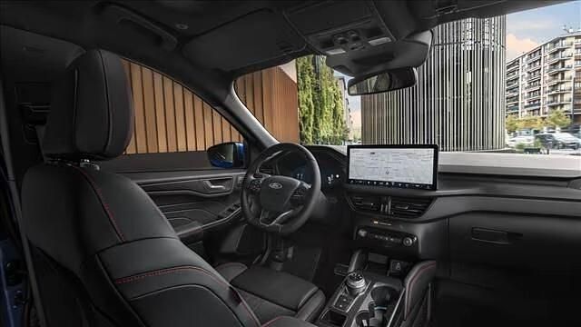 Usata Ford Kuga Titanium 179 CV (131 kW) 2024 Grigio SUV