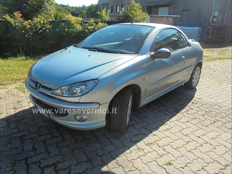 Usata Peugeot 206 CC 109 CV (80 kW) 2003 Blu Cabrio