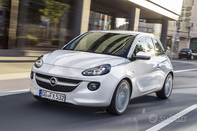 Usata Opel Adam Glam 87 CV (63 kW) 2013 Other Utilitaria