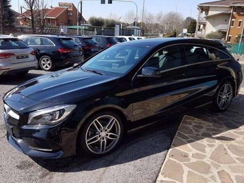 Usata Mercedes CLA220 Shooting Brake Premium 177 CV (130 kW) 2016 Nero Station wagon
