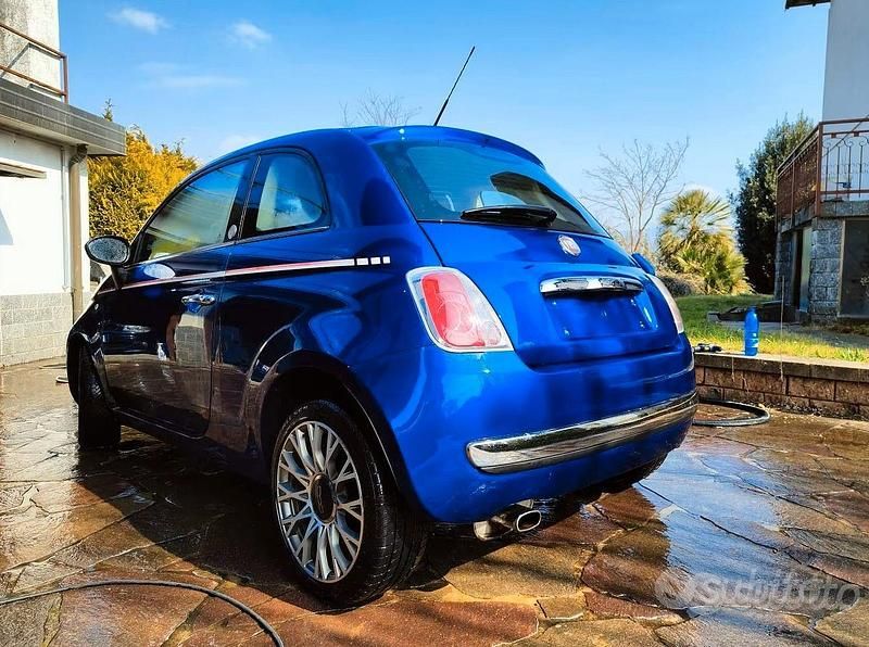 Usata Fiat 500 69 CV (50 kW) 2012 Blu Utilitaria