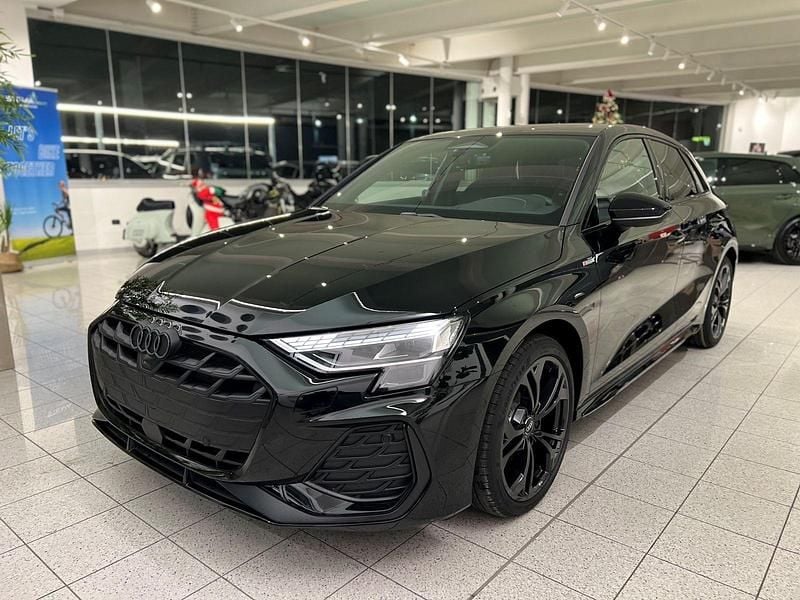 Begagnad Audi A3 Sportback e-tron S-Line 150 HK (110 kW) 2025 Halvkombi