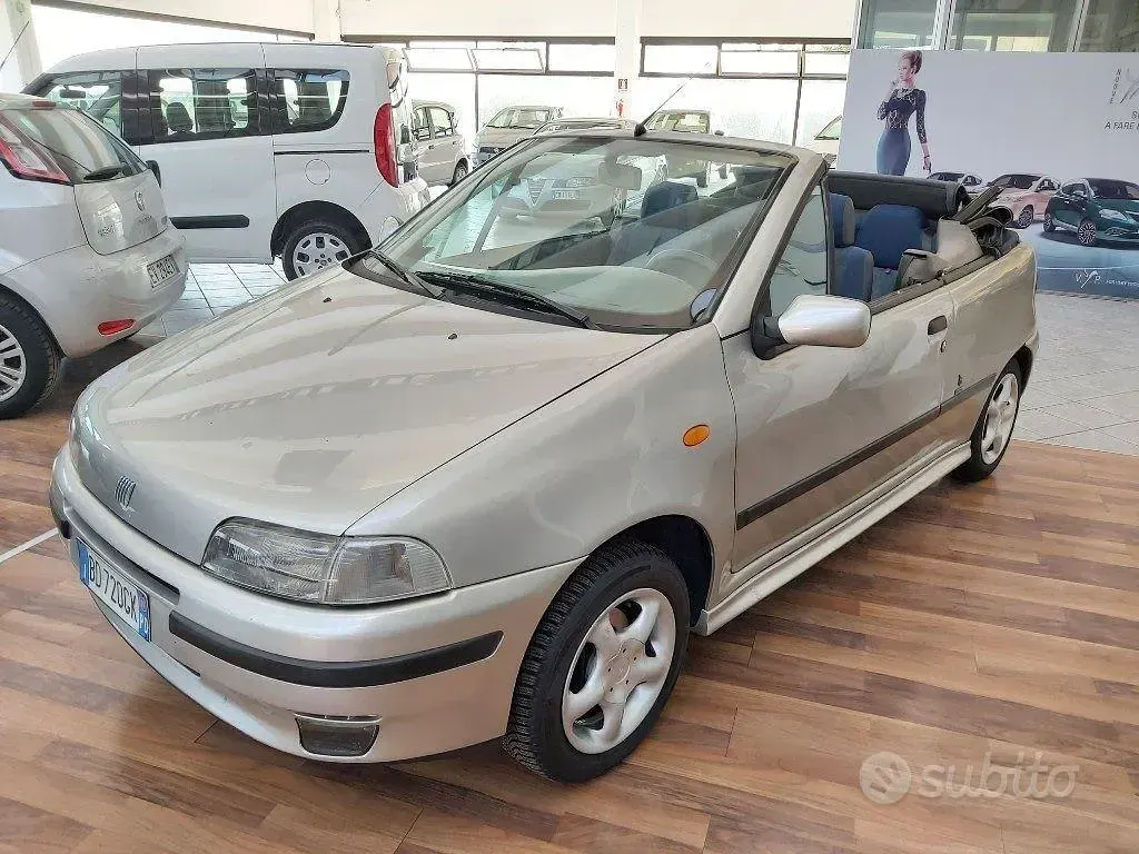 Usata Fiat Punto Cabriolet 60 CV (44 kW) 1999 Cabrio