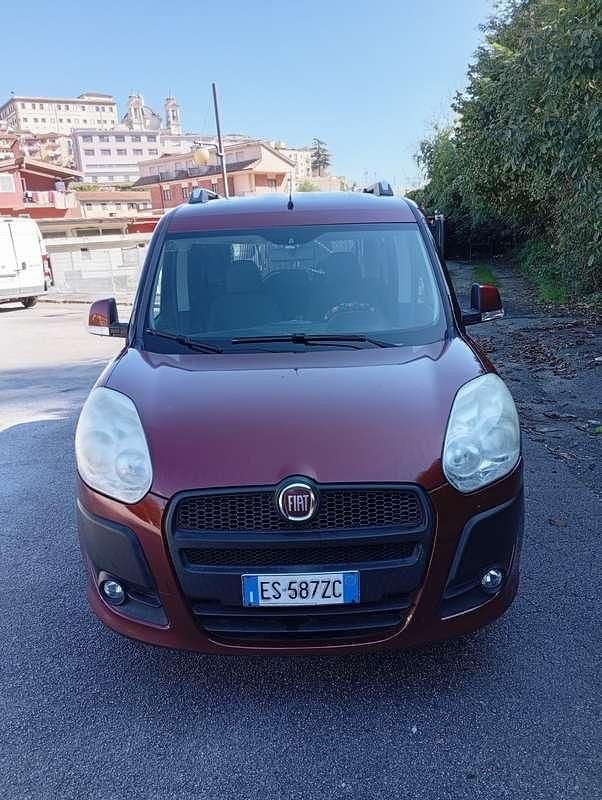 Usata 2014 Fiat Doblò Dynamic Monovolume | 6200 € (Super prezzo) - Immagine 1/4