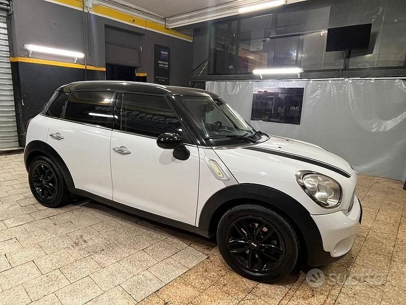 Usata Mini Cooper Countryman 2012 Bianco SUV