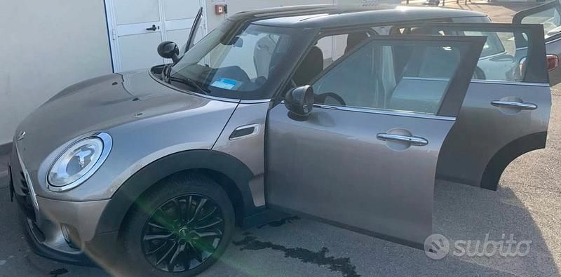 Usata Mini Cooper D Clubman Hype 150 CV (110 kW) 2018 Grigio Station wagon