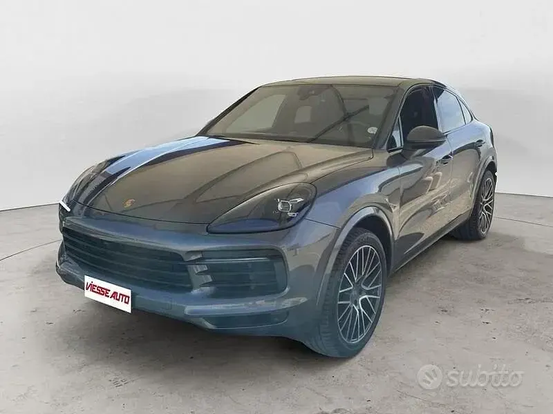 Usata Porsche Cayenne 441 CV (324 kW) 2020 Grigio SUV