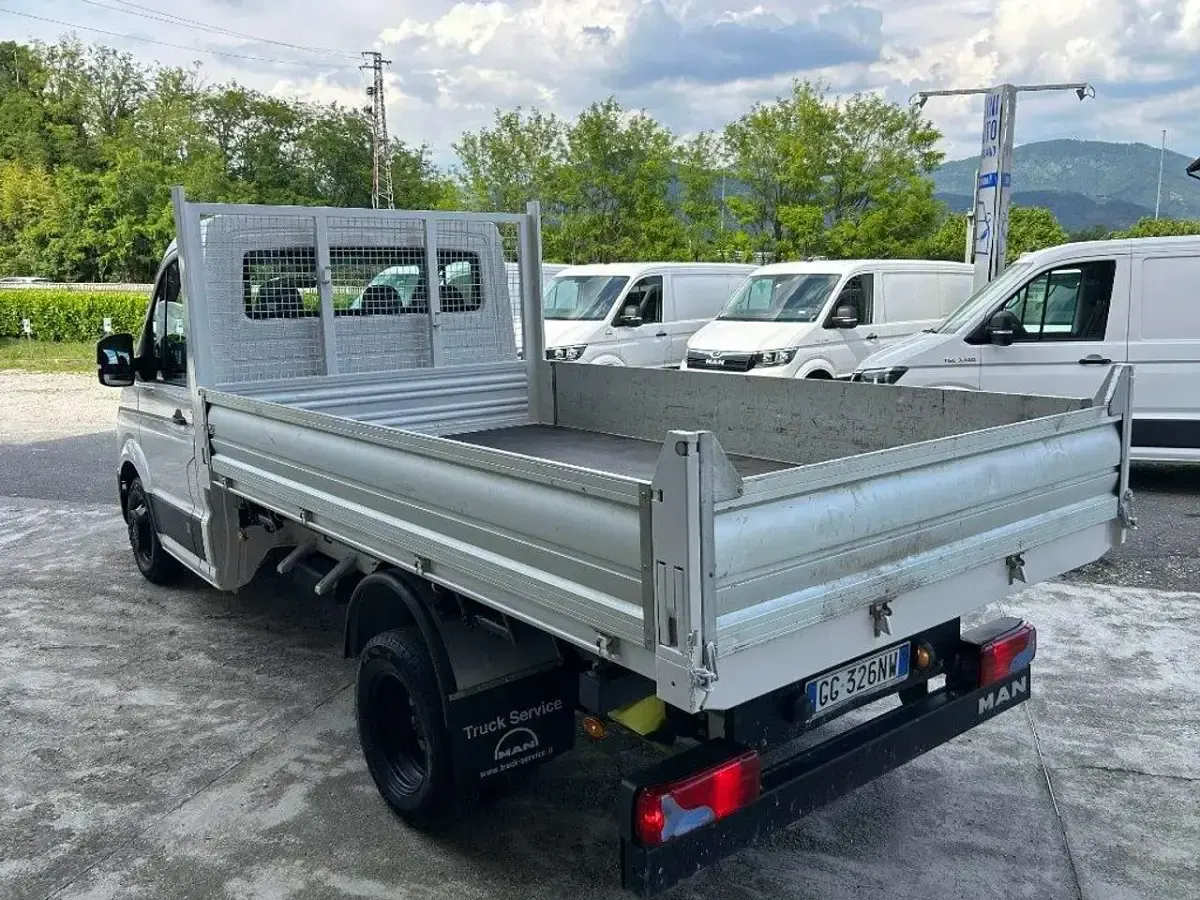 Usata MAN TGE 122 CV (89 kW) 2021 Bianco Furgone