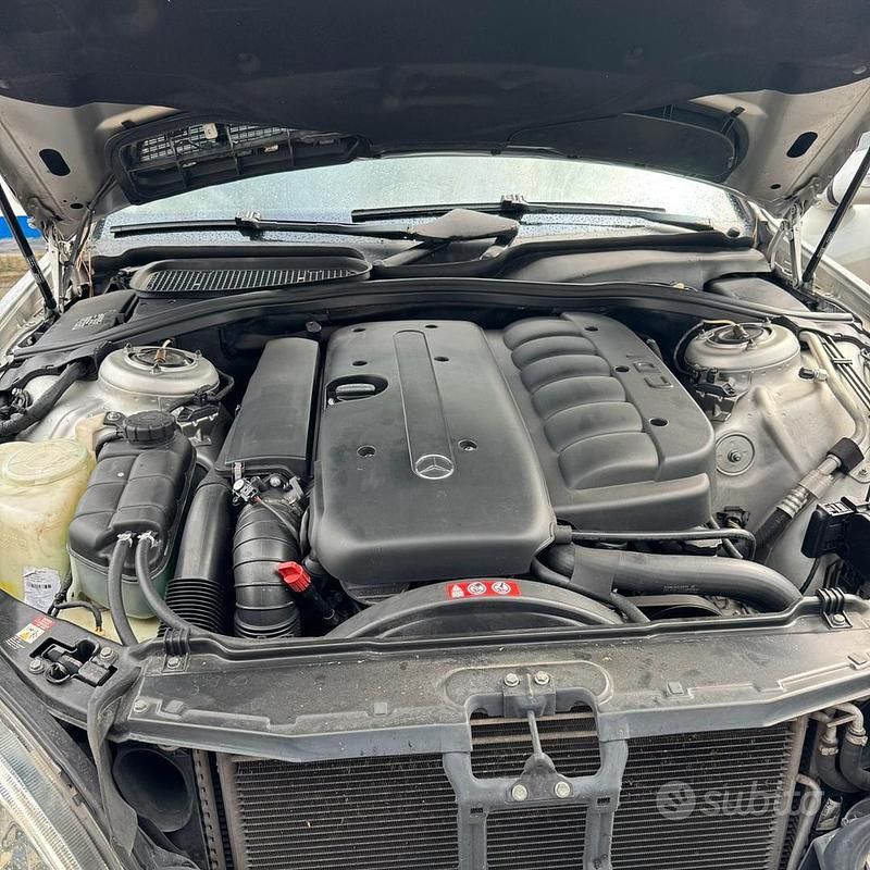 Usata Mercedes S320 204 CV (150 kW) 2005 Grigio Berlina