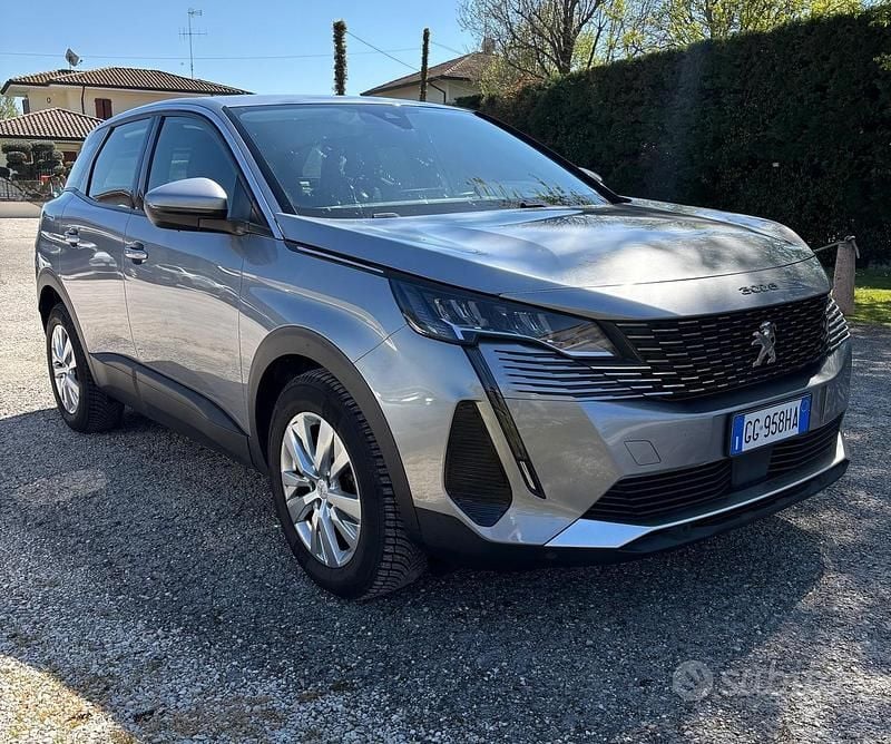 Usata Peugeot 3008 Allure 131 CV (96 kW) 2021 Grigio SUV