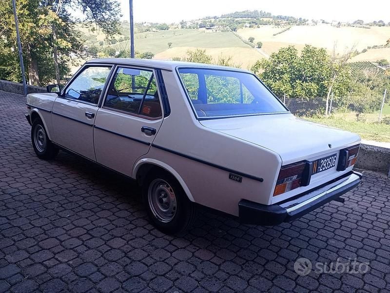 Usata Fiat 131 65 CV (47 kW) 1980 Bianco Berlina