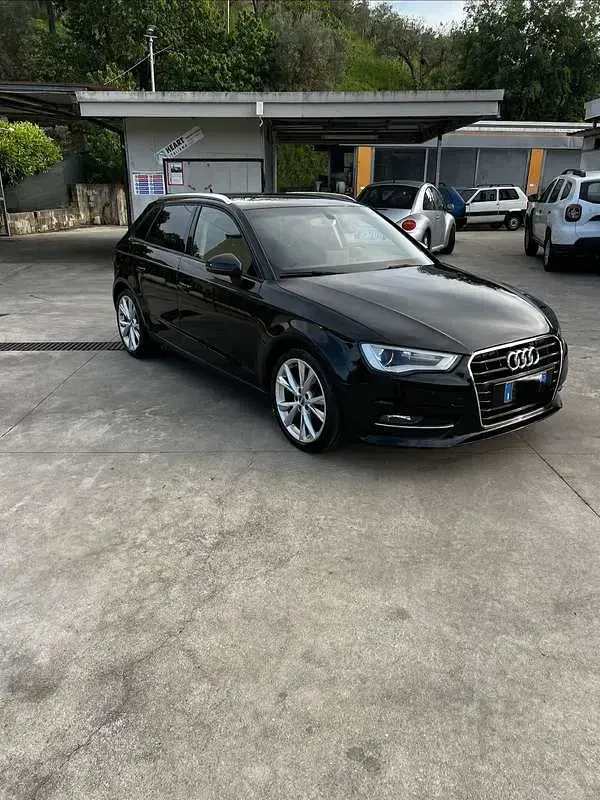 Usata Audi A3 Business 105 CV (77 kW) 2015 Berlina