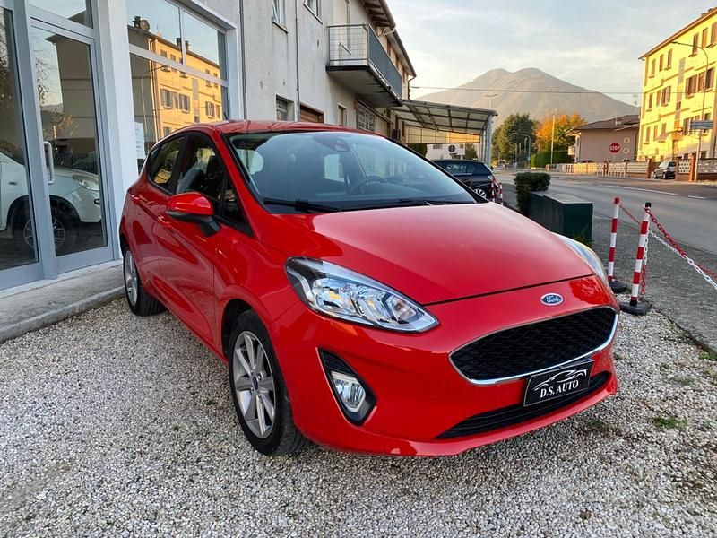 Usata Ford Fiesta Vignale 86 CV (63 kW) 2018 Rosso Berlina