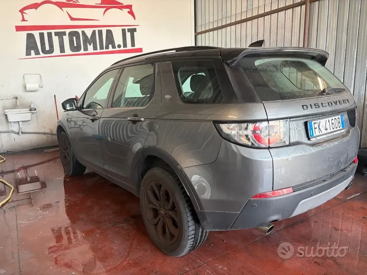 Usata Land Rover Discovery Sport HSE Luxury 150 CV (110 kW) 2018 Grigio SUV