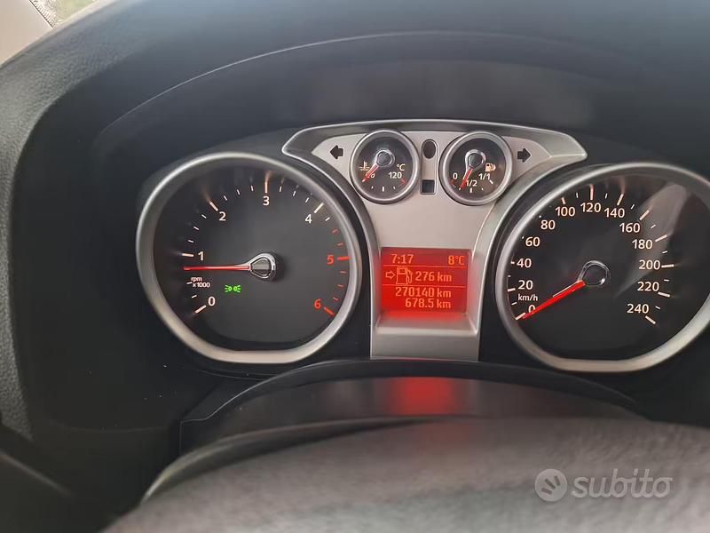 Begagnad Ford Focus 110 HK (80 kW) 2011 Sedan