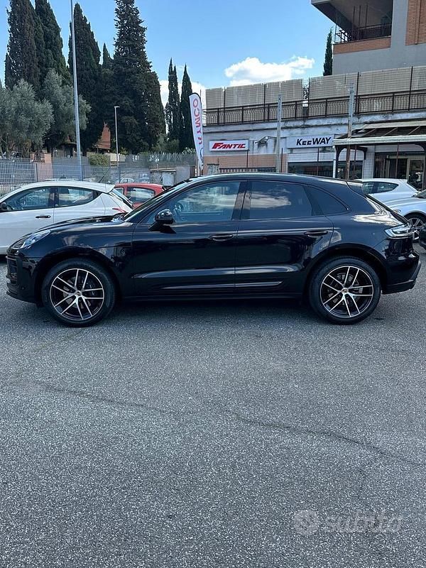 Usata Porsche Macan 265 CV (194 kW) 2022 Nero SUV