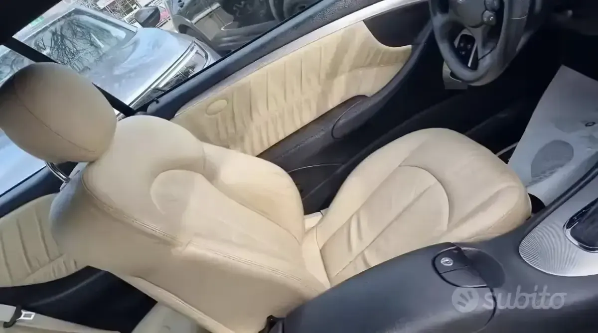 Usata Mercedes 220 136 CV (100 kW) 2006 Nero Coupé