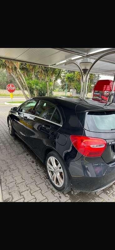 Usata Mercedes A180 109 CV (80 kW) 2016 Berlina