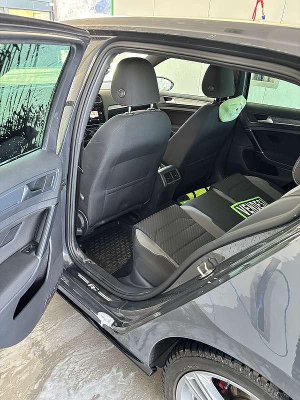 Usata VW Golf VIII Edition 150 CV (110 kW) 2020 Grigio Berlina