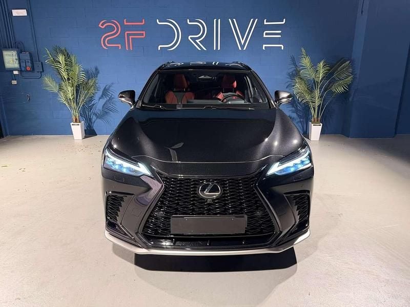 Usata Lexus NX350h Sport Line 243 CV (178 kW) 2024 Nero SUV