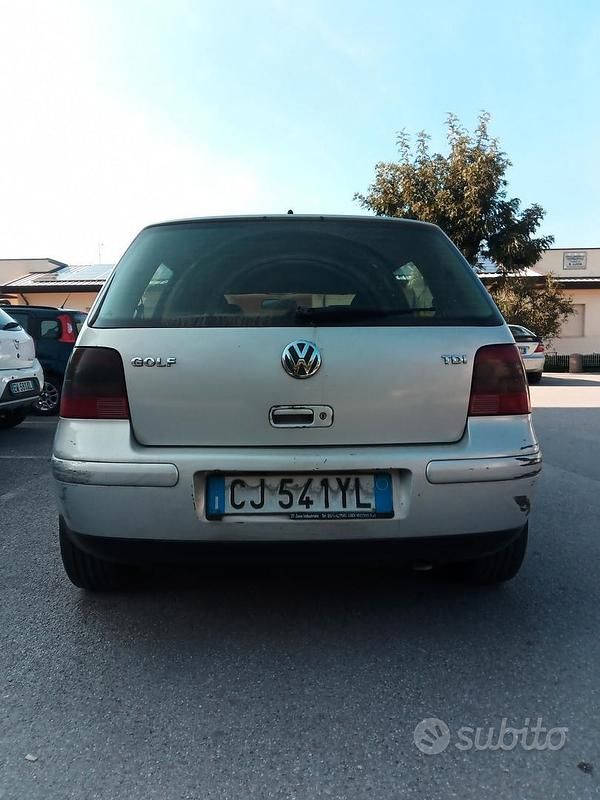 Usata VW Golf IV 2000 Berlina