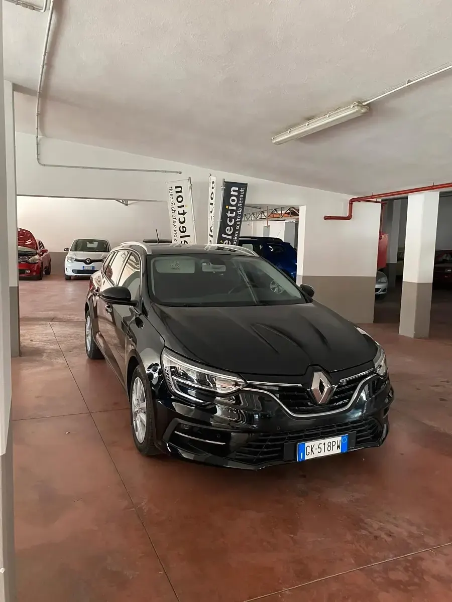 Usata Renault Mégane GrandTour Techno 115 CV (84 kW) 2022 Nero Station wagon