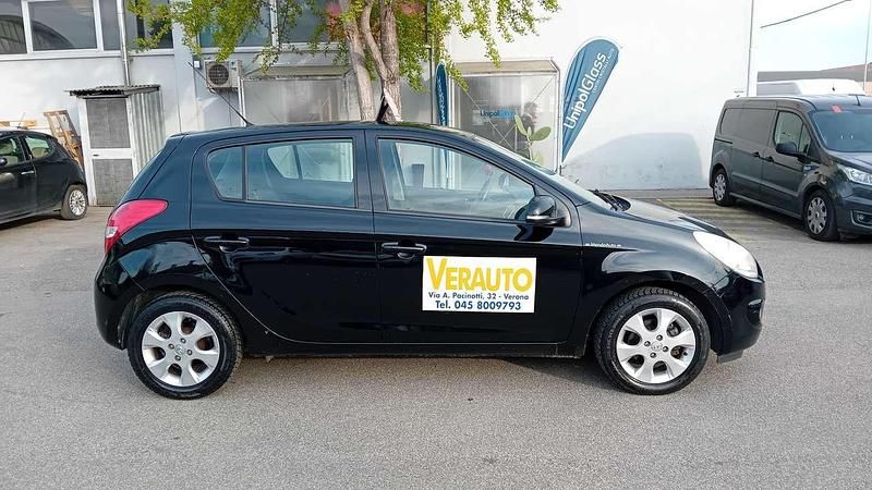 Usata Hyundai i20 Edition 75 CV (55 kW) 2012 Other Utilitaria