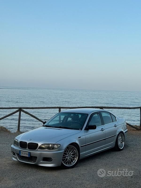 Usata BMW 330 Efficient Dynamics 204 CV (150 kW) 2004 Grigio Berlina