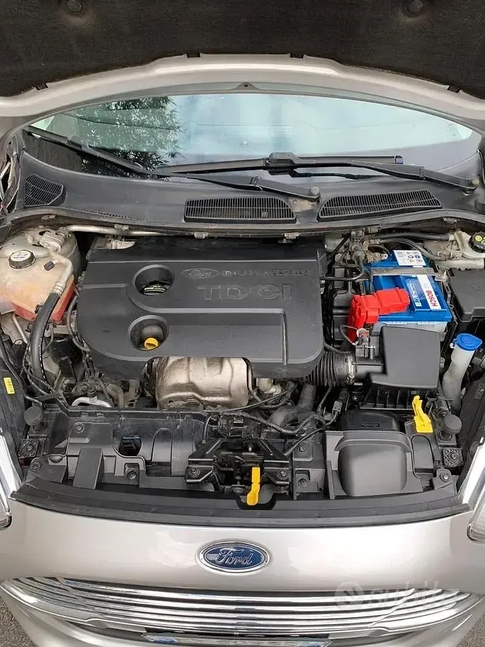 Usata Ford Fiesta 75 CV (55 kW) 2013 Grigio Berlina