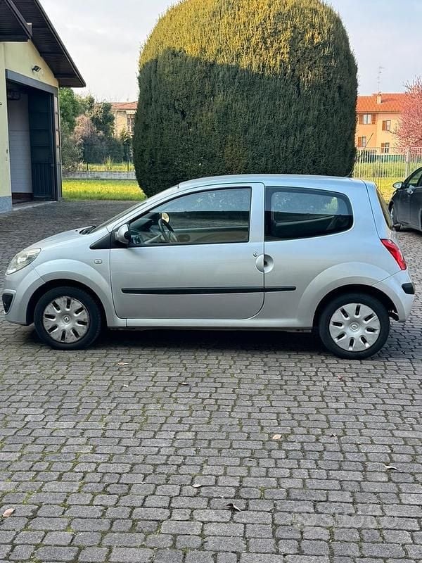 Usata Renault Twingo 58 CV (42 kW) 2008 Grigio Utilitaria