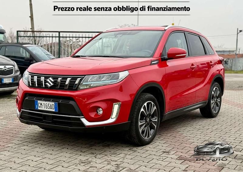 Usata Suzuki Vitara 102 CV (75 kW) 2023 Rosso SUV
