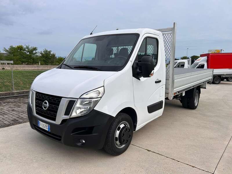 Usata Nissan NV400 163 CV (119 kW) 2019 Bianco Furgone