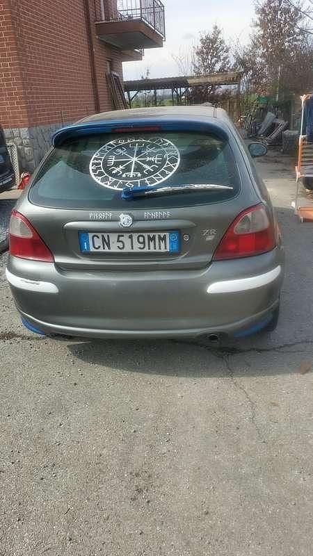 Usata MG ZR 103 CV (75 kW) 2004 Grigio Utilitaria