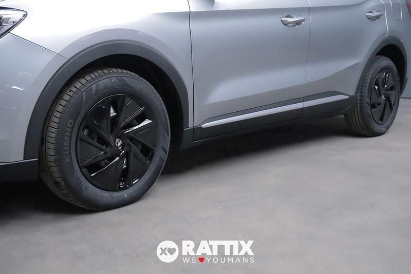 Nuova MG ZS 102 CV (75 kW) 2025 Argento Berlina