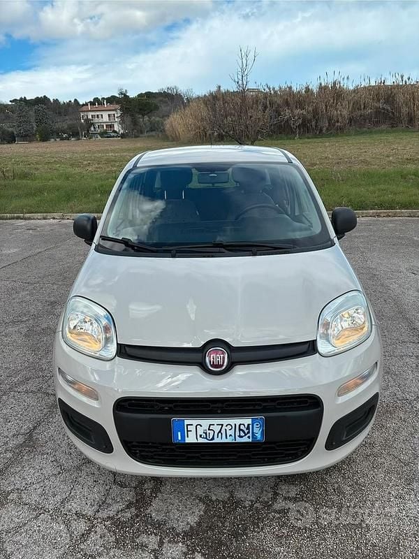 Usata Fiat Panda 69 CV (50 kW) 2019 Utilitaria