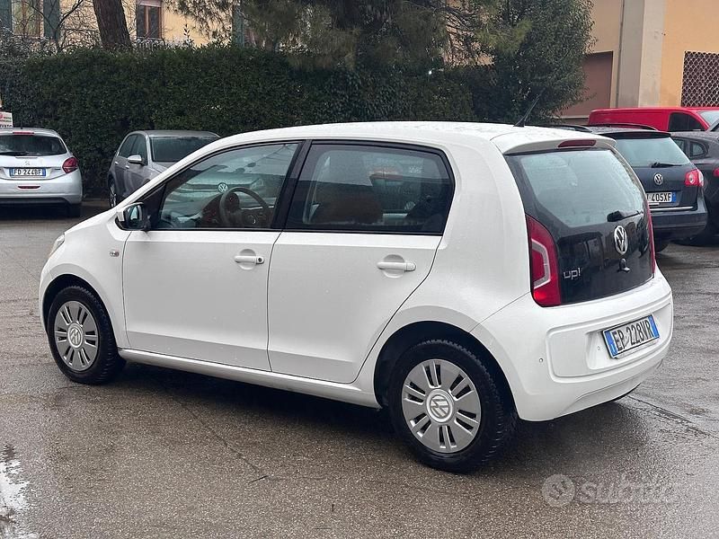 Usata VW up! take up! 75 CV (55 kW) 2013 Bianco Utilitaria