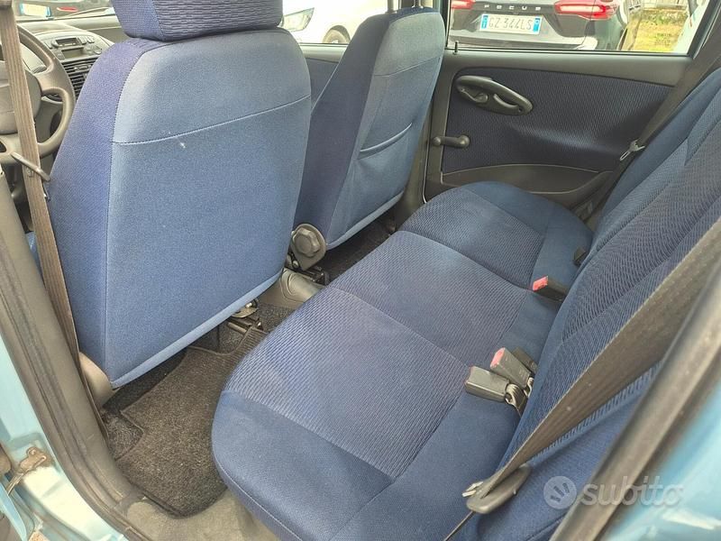 Usata Fiat Punto 59 CV (43 kW) 2003 Blu Utilitaria