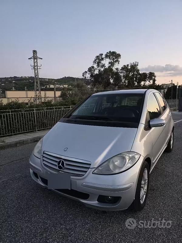 Usata Mercedes A170 116 CV (85 kW) 2009 Grigio Berlina