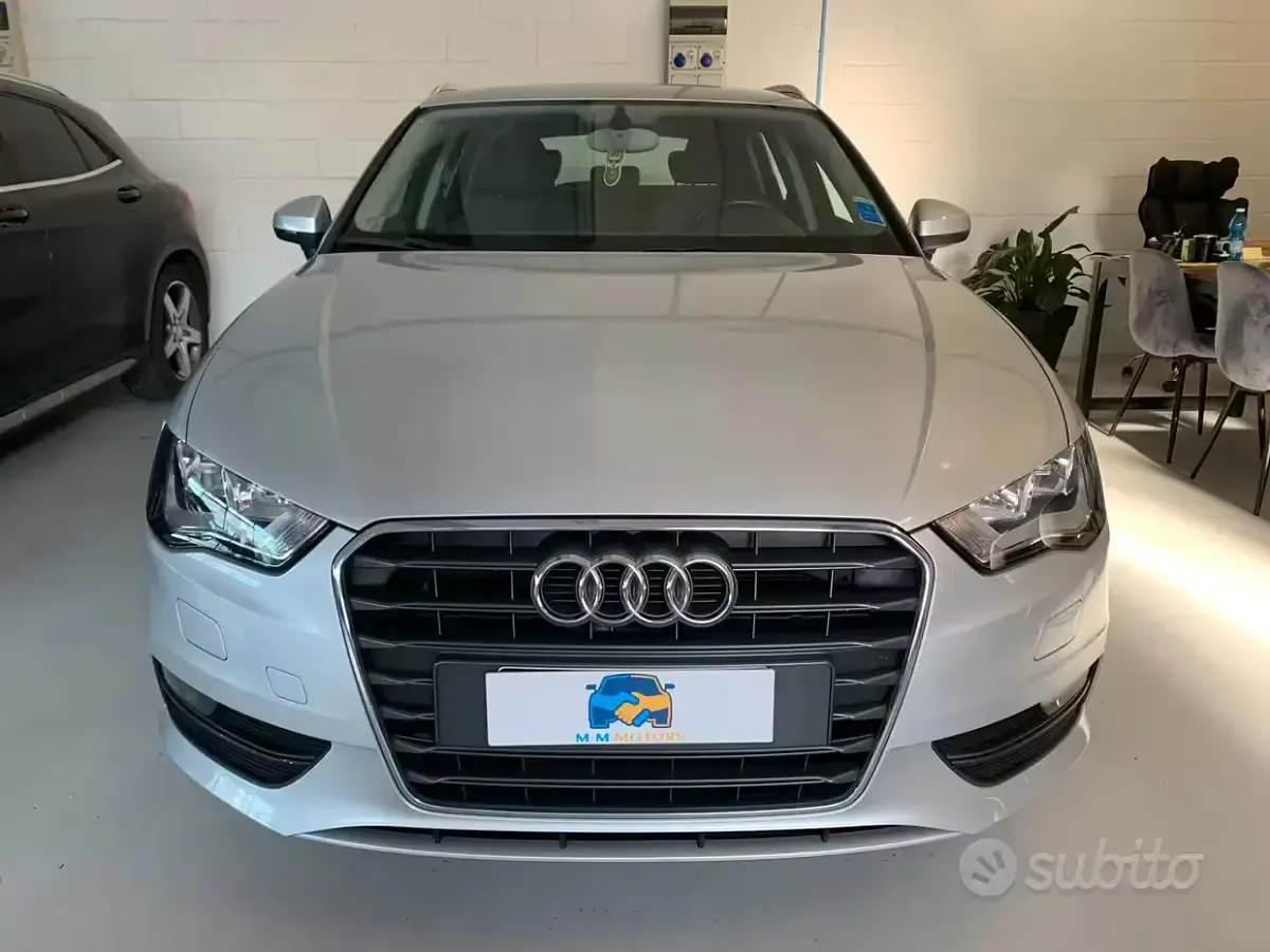 Usata Audi A3 Ambiente 122 CV (89 kW) 2013 Grigio Berlina