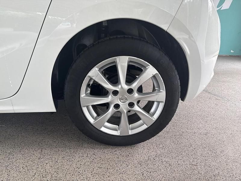 Usata Opel Corsa Edition 75 CV (55 kW) 2021 Bianco Berlina