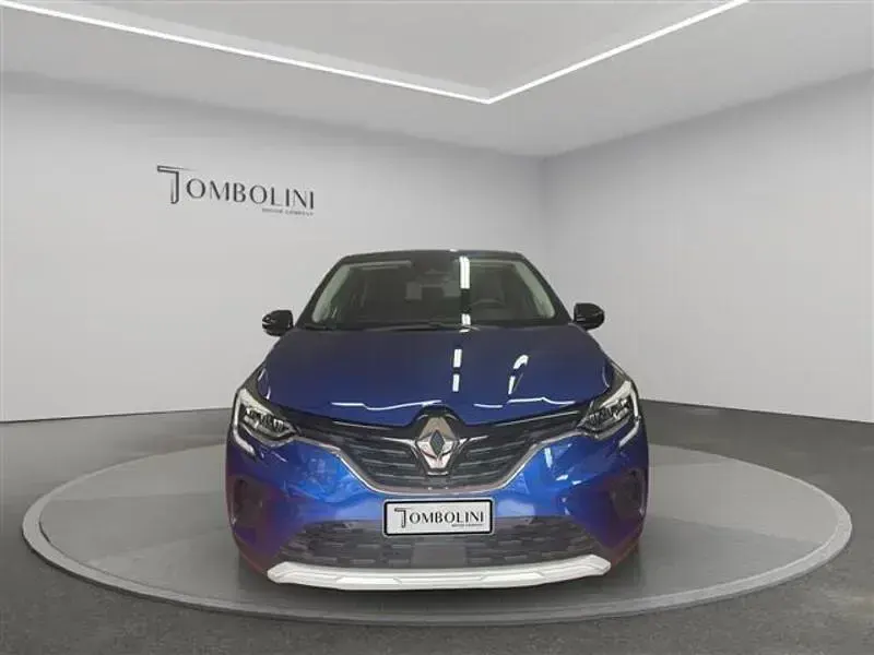 Usata Renault Captur Zen 100 CV (73 kW) 2022 Blu scuro SUV